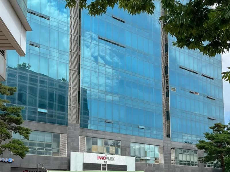 편안창고 편안창고 수원영통점 전경